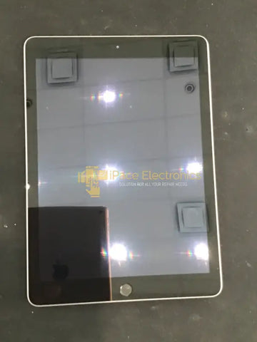 iPad 5 32Gb Preowned A - Grade - WIFI ONLY