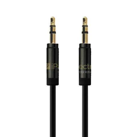 IPace Electronics aux cable for smartphones with durable connectors and flexible design